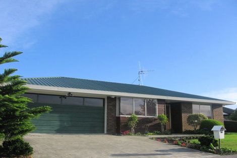 Photo of property in 72 Amberley Avenue, Highbury, Palmerston North, 4412