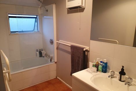 Photo of property in 2a Coles Place, St Albans, Christchurch, 8014