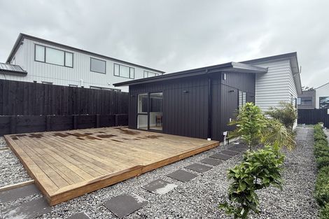 Photo of property in 77 Kewa Road, Albany Heights, Auckland, 0632
