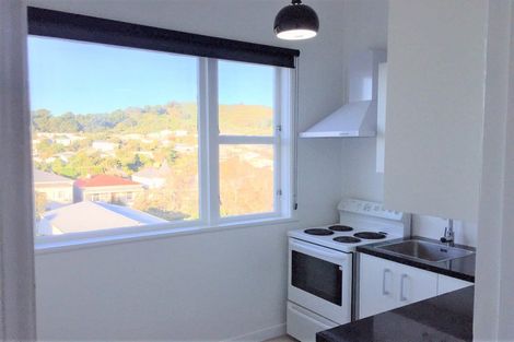 Photo of property in 2/45 Stanley Street, Berhampore, Wellington, 6023