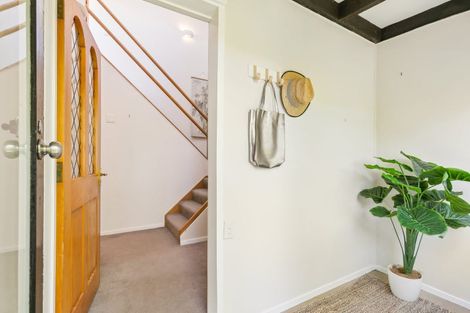 Photo of property in 4/8 Elphinstone Avenue, Strathmore Park, Wellington, 6022