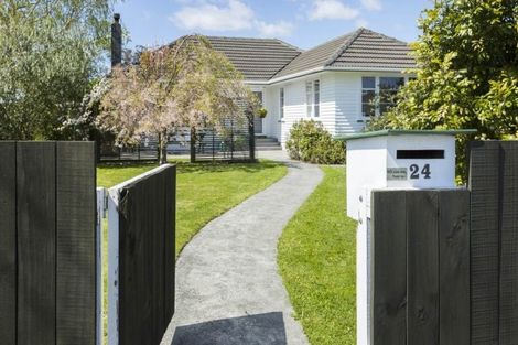 Photo of property in 24 Routley Crescent, Elderslea, Upper Hutt, 5018