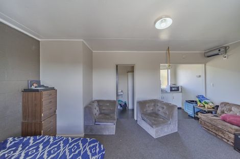 Photo of property in 1/382 Main Road North, Bay View, Napier, 4104
