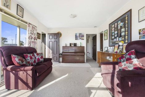 Photo of property in 80 Tuhikaramea Road, Dinsdale, Hamilton, 3204