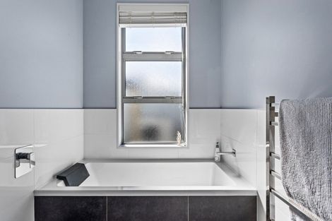 Photo of property in 2 Weka Street, Oxford, 7430