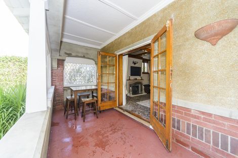 Photo of property in 8 Annandale Avenue, Takaro, Palmerston North, 4410