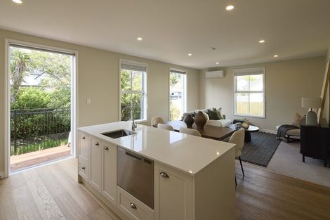 Photo of property in 4 Bowenvale Avenue, Cashmere, Christchurch, 8022