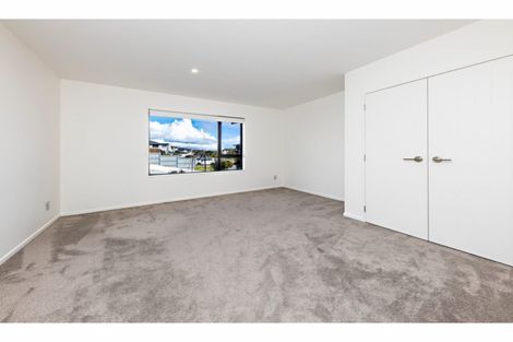 Photo of property in 40 Dawood Place, The Gardens, Auckland, 2105