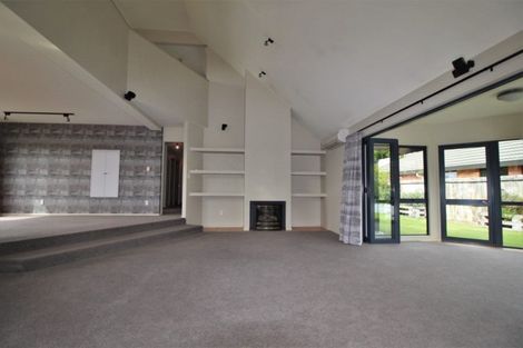 Photo of property in 30 Albert Drive, Clyde, 9330