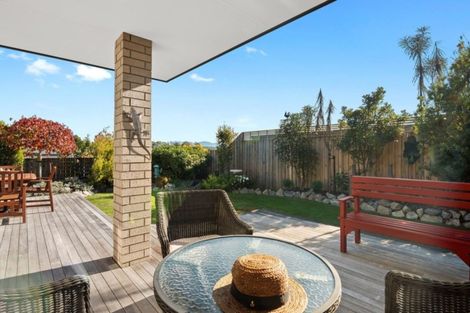 Photo of property in 2 Paramount Way, Mapua, 7005