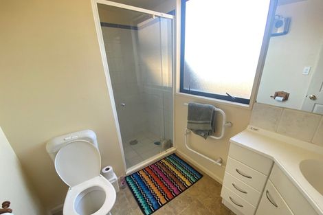 Photo of property in 74 Hounslow Street, Ilam, Christchurch, 8041