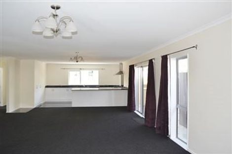 Photo of property in 33 Leighton Avenue, Waiwhetu, Lower Hutt, 5010