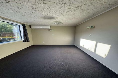 Photo of property in 3/199 Queenspark Drive, Parklands, Christchurch, 8083
