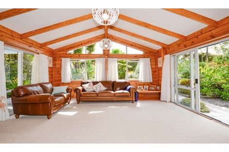 Photo of property in 9 Edkins Road, Kerikeri, 0230