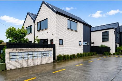 Photo of property in 36 Wharara Lane, Massey, Auckland, 0614