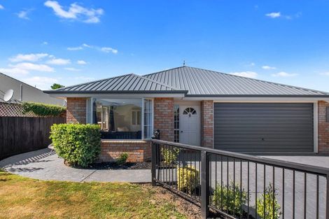 Photo of property in 4 Ashmore Lane, Strowan, Christchurch, 8052