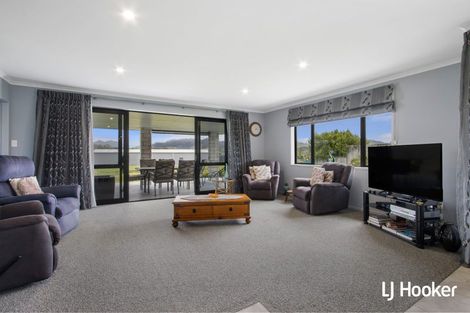Photo of property in 11 Reel Road, Athenree, Waihi Beach, 3611