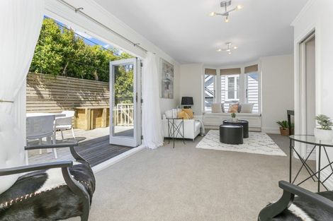 Photo of property in 1/29 Wolsley Avenue, Milford, Auckland, 0620