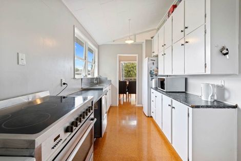 Photo of property in 14a Earlsworth Road, Mangere East, Auckland, 2024