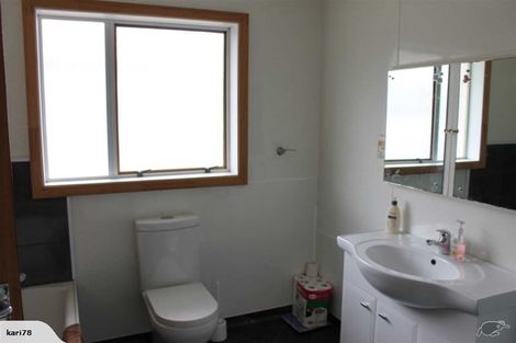 Photo of property in 17 Hadfield Street, Otaki, 5512