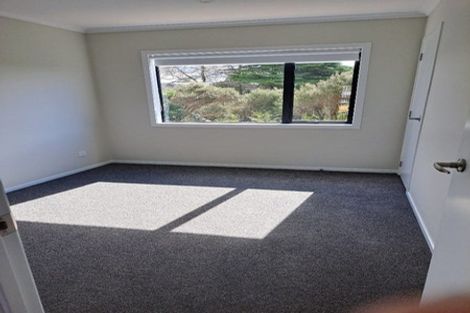 Photo of property in 2/125b Metcalfe Road, Ranui, Auckland, 0612