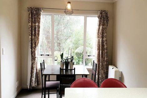 Photo of property in 1b Paisley Terrace, Karori, Wellington, 6012