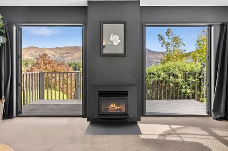 Photo of property in 13 Trevathan Lane, Wanaka, 9305