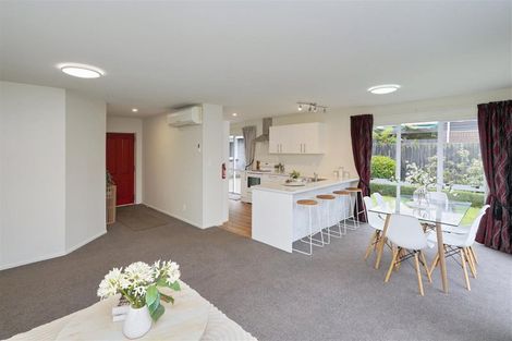 Photo of property in 3 Clipston Place, Halswell, Christchurch, 8025