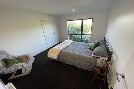 Photo of property in 6 Castle Crescent, Stokes Valley, Lower Hutt, 5019