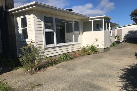 Photo of property in 48 Donovan Road, Paraparaumu Beach, Paraparaumu, 5032