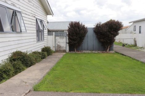 Photo of property in 28 Stuart Street, Hawthorndale, Invercargill, 9810