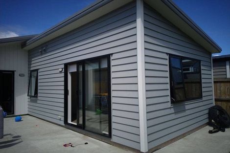 Photo of property in 5 Farmland Road, Papakura, 2110