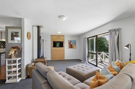 Photo of property in 37 Mclaughlins Road, Darfield, 7510