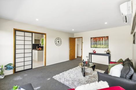 Photo of property in 19 Mason Street, New Lynn, Auckland, 0600