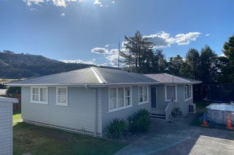 Photo of property in 5 Fenruss Street, Fairy Springs, Rotorua, 3015