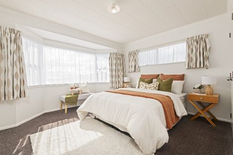 Photo of property in 63 Rhodes Drive, Kelvin Grove, Palmerston North, 4414