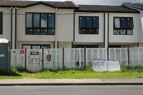 Photo of property in 62b Glendale Road, Glen Eden, Auckland, 0602