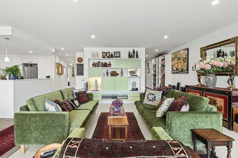 Photo of property in 1/2a Queens Parade, Devonport, Auckland, 0624