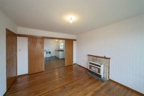 Photo of property in 5 Murray Avenue, Hawera, 4610