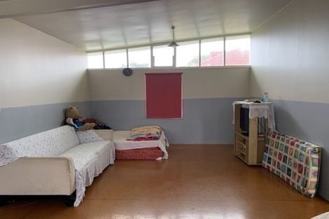 Photo of property in 64 Mangere Road, Otahuhu, Auckland, 1062