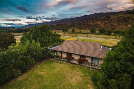 Photo of property in 2317 Cardrona Valley Road, Cardrona, Wanaka, 9382