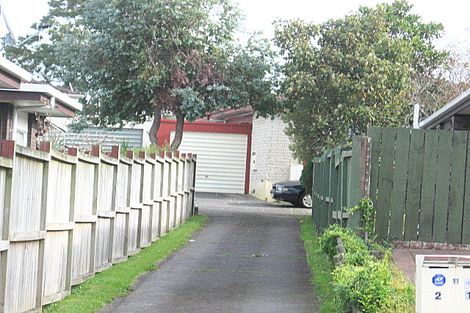 Photo of property in 1/11 Liam Place, Half Moon Bay, Auckland, 2012
