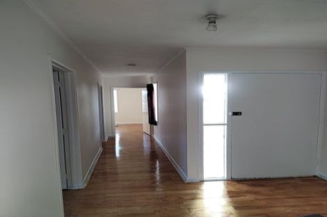 Photo of property in 5 Duggan Avenue, Mangere, Auckland, 2022