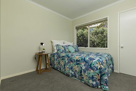 Photo of property in 50 Bayside Drive, Browns Bay, Auckland, 0630