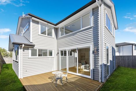 Photo of property in 30 Kenmure Avenue, Forrest Hill, Auckland, 0620