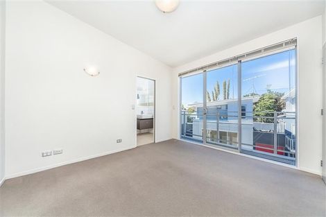 Photo of property in 35m Garnet Road, Westmere, Auckland, 1022