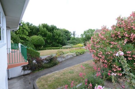 Photo of property in 63 Havelock Road, Havelock North, 4130