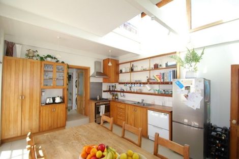 Photo of property in 20 Earls Terrace, Mount Victoria, Wellington, 6011