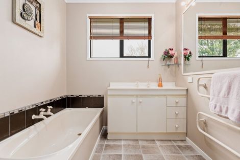 Photo of property in 10 Garfield Street, Gordonton, Hamilton, 3281