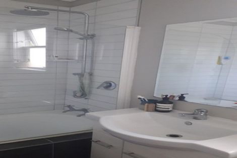 Photo of property in 30 Sheridan Crescent, Trentham, Upper Hutt, 5018